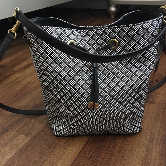 NWT! Ralph Lauren bucket bag - Picture 2 of 7